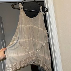 **BRAND NEW W/TAGS L POL Lace Top